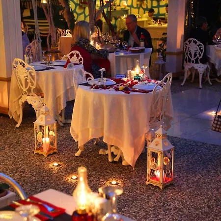 Ada Buyukada מלון אדאלר