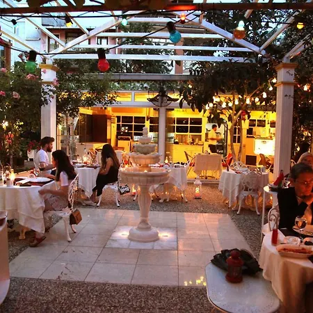 Hotel Ada Buyukada 4*